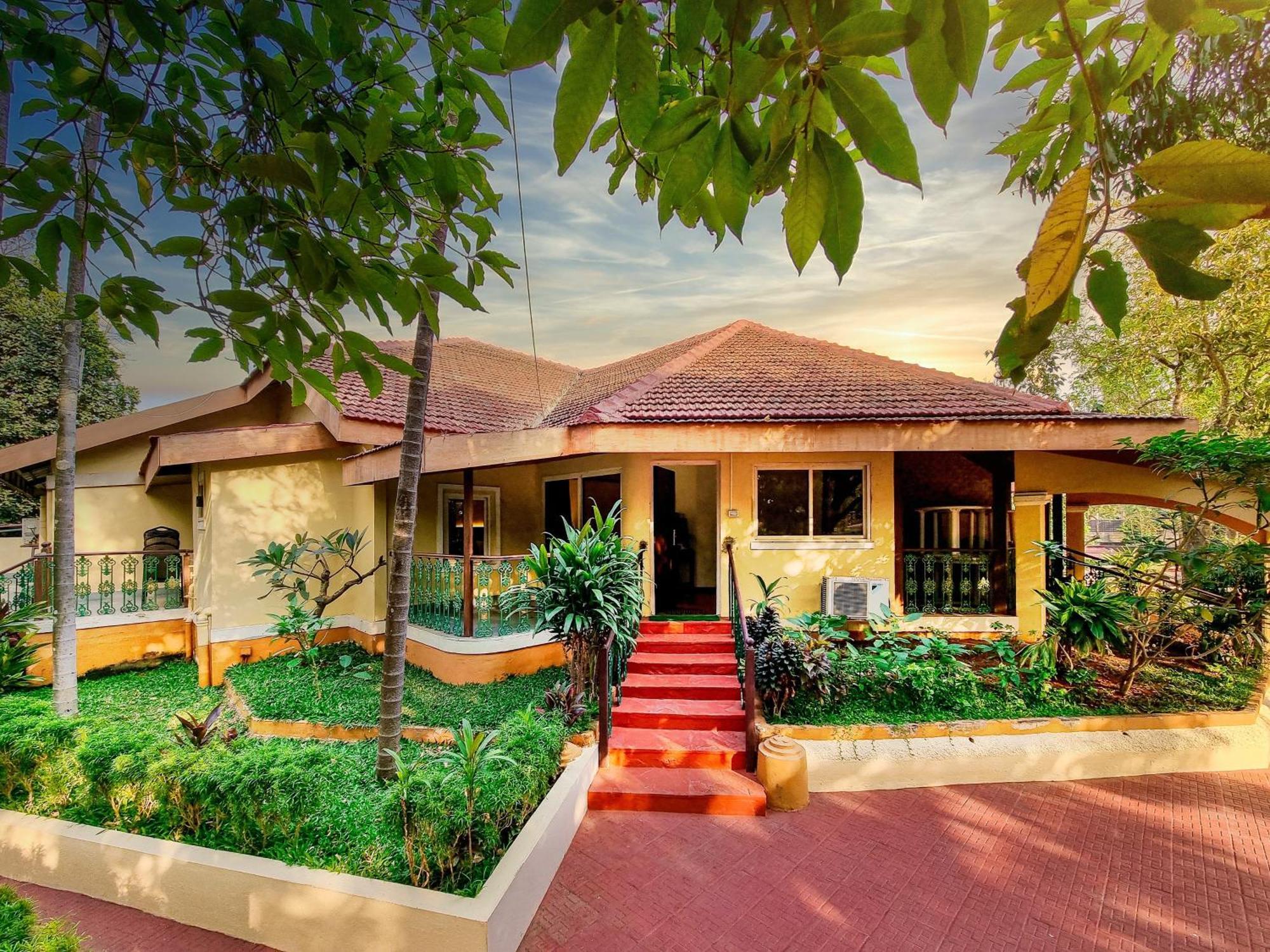 Zaras Resort Khandala Lonavala Exterior photo