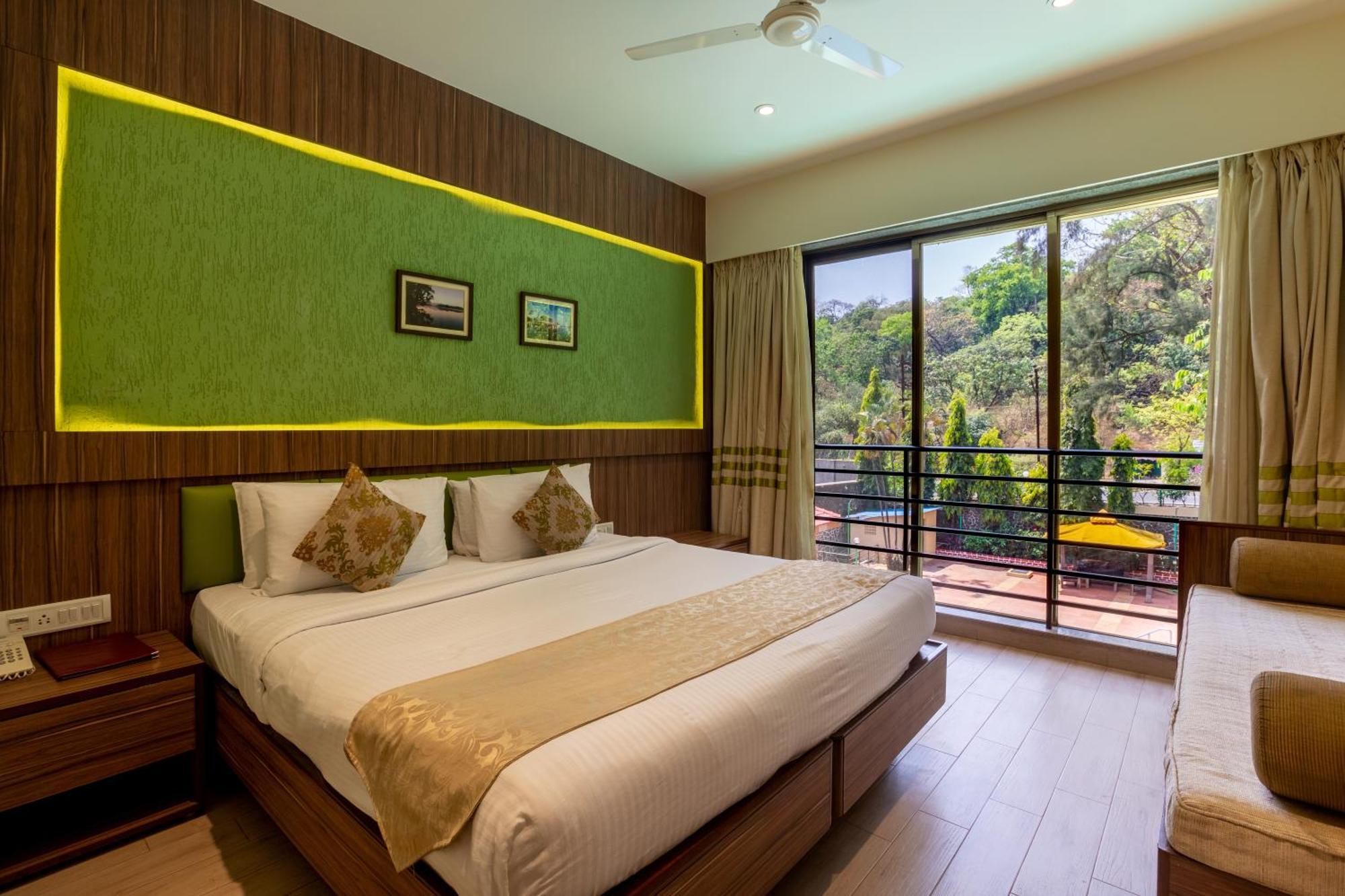 Zaras Resort Khandala Lonavala Exterior photo